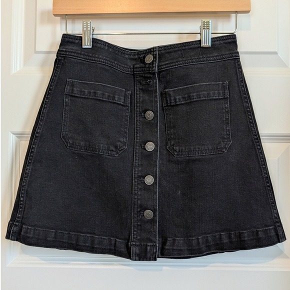 Madewell Dresses & Skirts - Madewell Button Front Mini Skirt